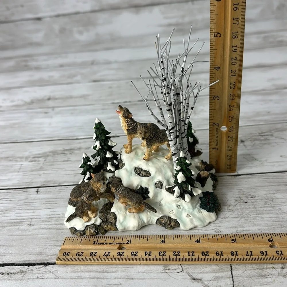 Department 56 WOLVES in the WOODS 52765 Village accessory